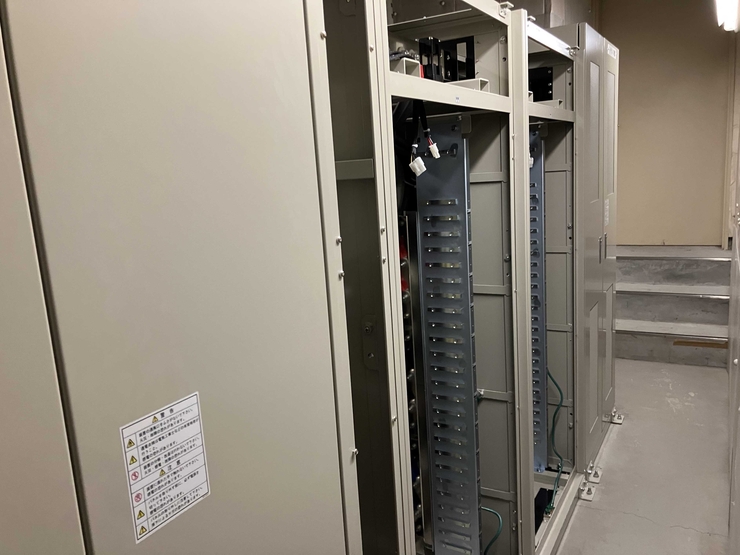 �H���̗l�q