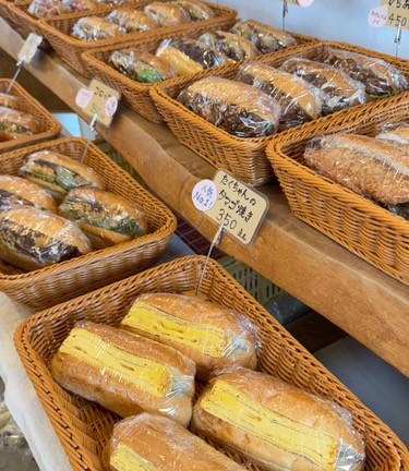 気まぐれパン屋かのん1