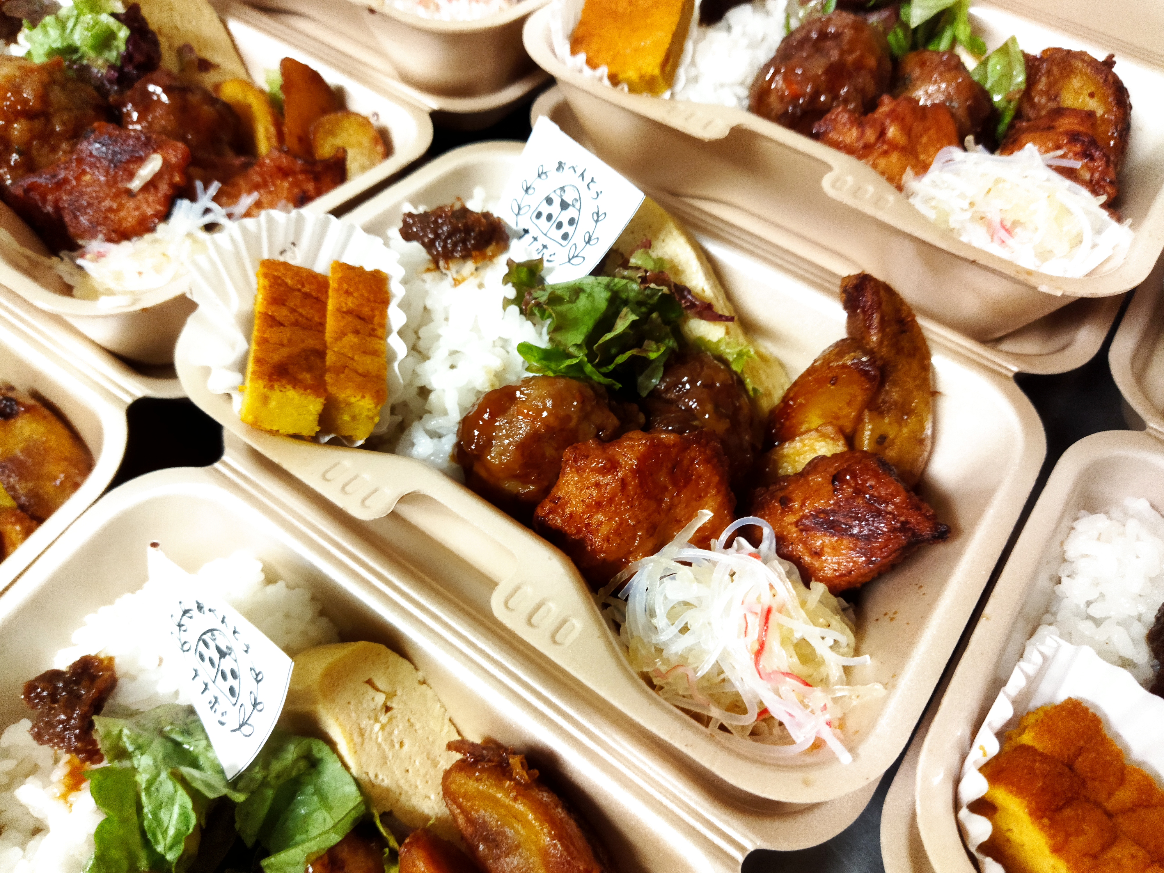 おべんとうナナホシ写真2