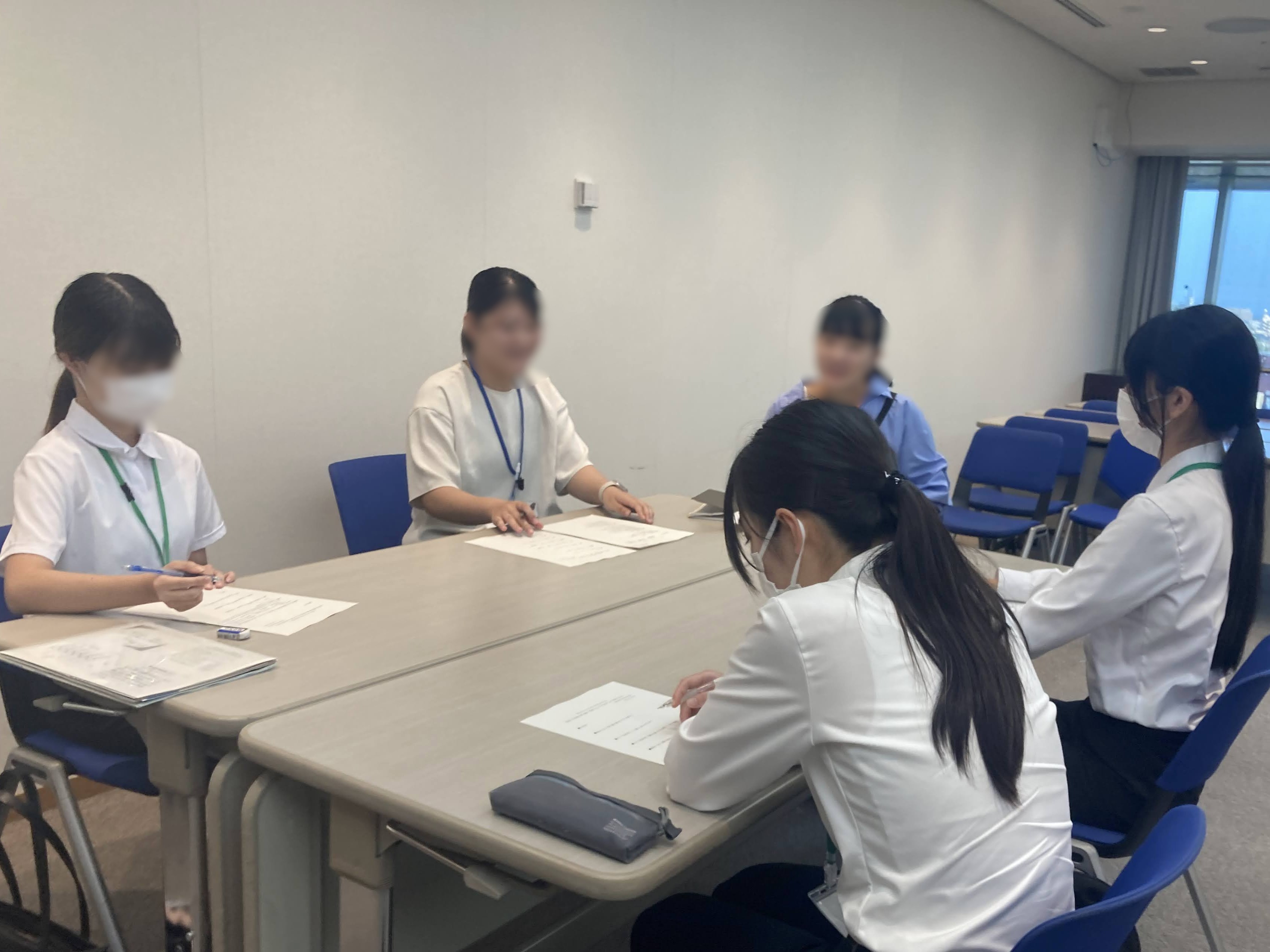 座談会の写真