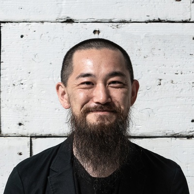 鳴海康平