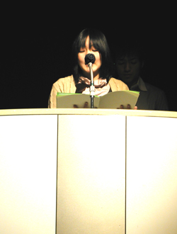 学生2