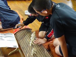 練習中。