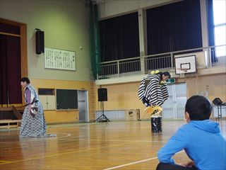 柿山伏の一場面