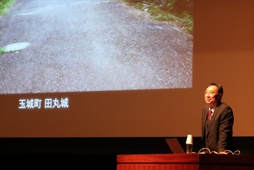 城郭考古学者の千田嘉博さんにお話いただきました