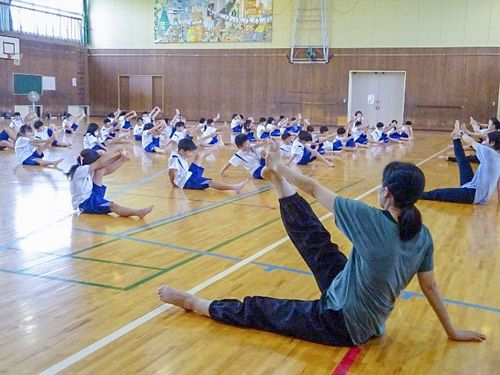 学校向け文化体験プログラム 五感を刺激！「ダンス！ダンス！ダンス