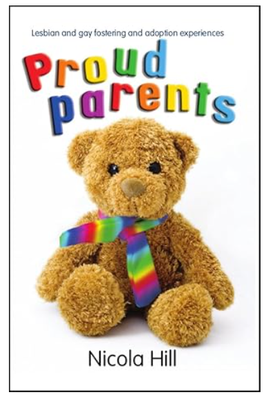 同性カップルの里親と里子のさまざまなエピソードが紹介されている『Proud parents』冊子の画像