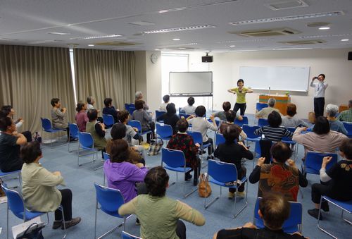 三重県立看護大学移動講座（2019年）の様子